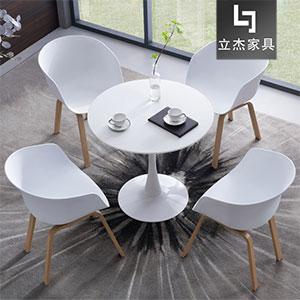 ���W���sǢՄ������������A��CT-2025