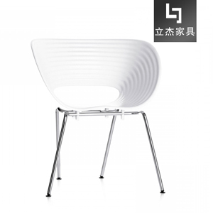 ����ؐ����tom-vac-chair