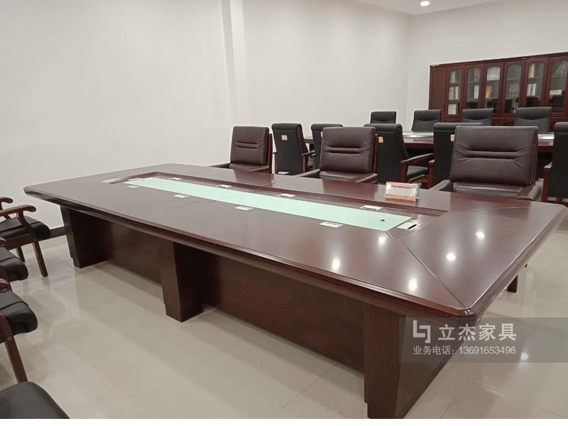 ������h��