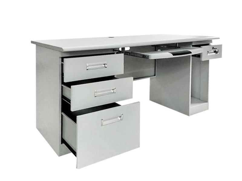 ����T��